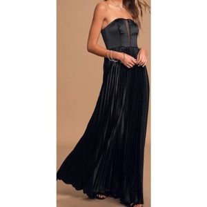 LULUS SZ M Always Be My Love Black Satin Strapless Pleated Maxi Dress NWT B25